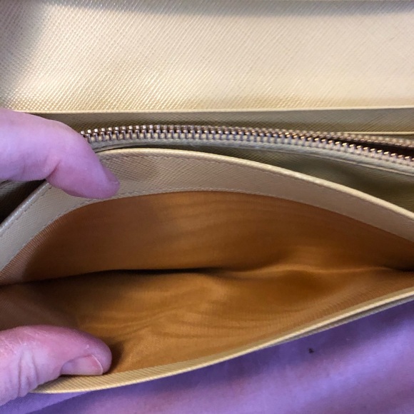 PRADA! Butter cream yellow with gold logo and trim Saffiano Leather Long Wallet - Picture 10 of 16